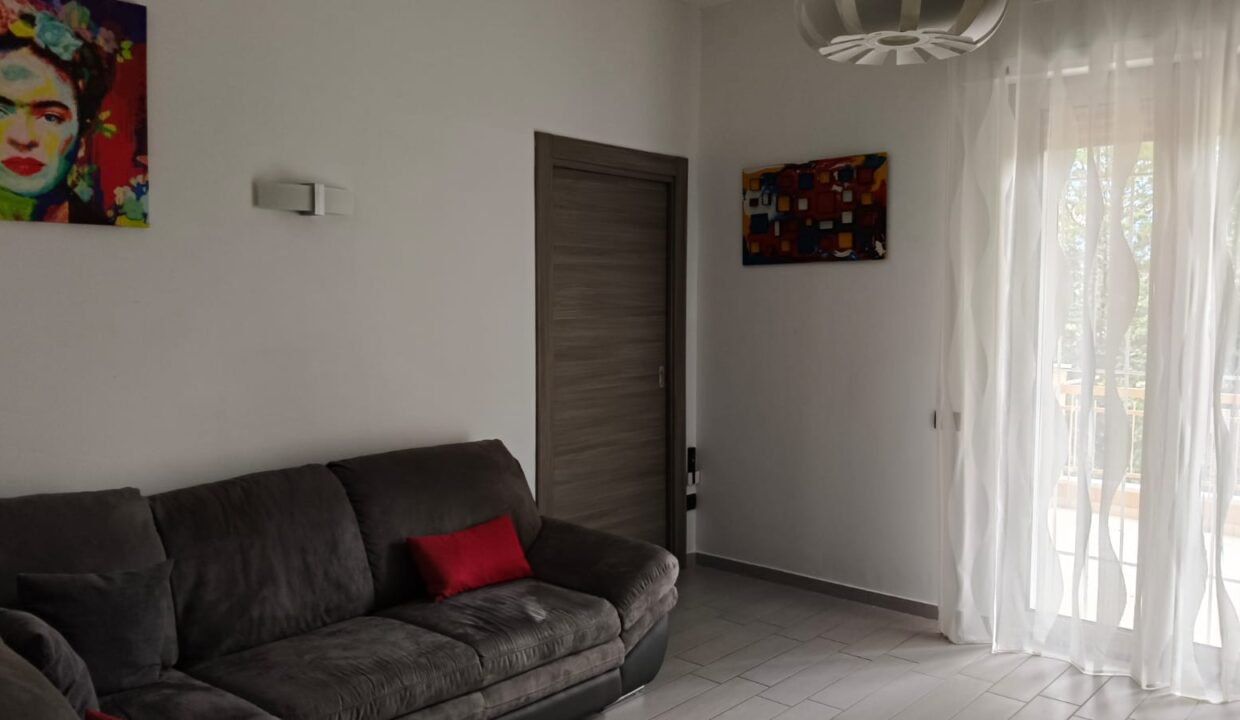 WhatsApp Image 2025-10-06 at 09.07.33 (3)