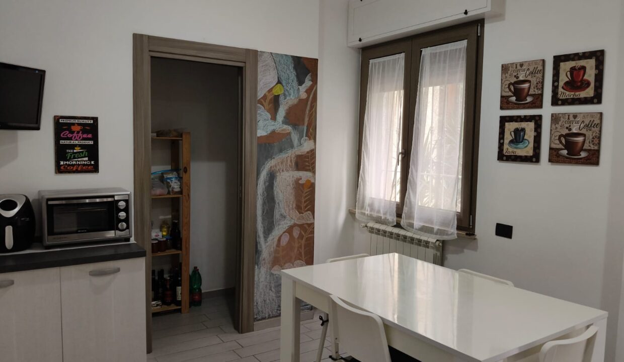 WhatsApp Image 2025-10-06 at 09.07.34